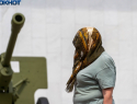 Экстремальное нашествие мошкары на Волжский: как спастись от гнуса