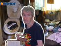 Рассохшиеся от фекалий полы, кишащая клопами мебель: в тараканий рай превратилась многоэтажка в Волжском из-за соседа
