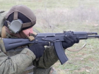 Мобилизованные из Волжского учатся стрелять из стрелкового оружия
