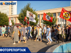«Она стеснялась и не заходила в ЗАГС»: трогательные истории любви прозвучали на Параде семей в Волжском