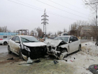Мужчина не справился с управлением: четыре человека доставлены в больницу в Волгограде