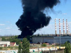 Подробности о пожаре в Волжском: горит цех по производству стиральных порошков 