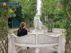 Ромео и Джульетта ждут волжан в кустах роз - в парке новая локация: фото