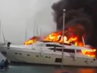 Сгорела яхта бизнесмена: пожар произошел в Волгограде
