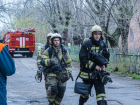 Пожарные эвакуировали людей из политеха на условном пожаре в Волжском