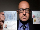 Умелец из Волжского сделал поддельную печать в паспорте иностранцу