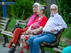Пожилым волжанам оказывают социально-медицинские  услуги и помогают в быту