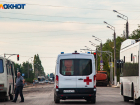 Водитель иномарки сбил мотоциклиста при повороте в СНТ в Волжском