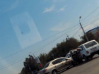 Из-за неработающего на перекрёстке светофора в Волжском два авто столкнулись