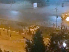 Машина вылетела на зеленую зону и загорелась: ДТП в центре Волжского