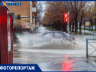 Волжский затопило на второй день дождей: ФОТО