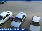 Похитительница детского автокресла попала на видео в Волжском
