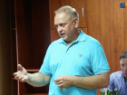 Таксисты Волжского позвали мэра на разговор