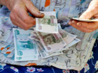 В Волжском пенсионерка отдала лжеполицейскому 50 тысяч рублей