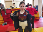 Волжанка Николь Джигарос завоевала бронзу на всероссийских соревнованиях по сумо