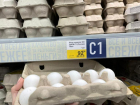 Сколько стоят белые яйца на прилавках Волжского накануне Пасхи выяснил корреспондент «Блокнот Волжский»