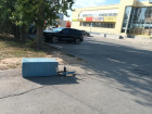 Вандалы выдернули фонтанчик рядом с «Волжским Пассажем»