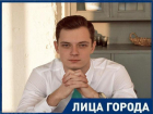 Если перепланировать дворы в Волжском, хватит места для парковок, - молодой политик