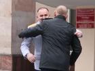 Теплыми объятиями обменялись мэр и глава УМВД на Дне полиции в Волжском 