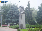 История создания памятника Свердлову, установленного в Волжском