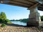 Труп мужчины обнаружили под мостом в Волгограде