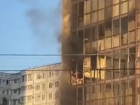 В Волжском загорелся ЖК «Троя»: видео 