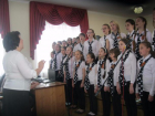 Первой музыкальной школе, которую открыли для первостроителей Волжского, стукнуло 60 лет