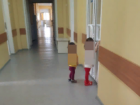 «Мама оставила в больнице»: в Волжском собирают вещи для маленьких сестер