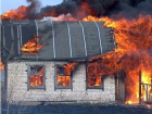 В Волжском во время пожара в дачном доме сгорел мужчина
