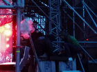 Организатор концерта в Волгограде сорвался с высоты