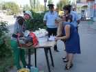 Семь уличных торговцев свернули свои незаконные лавочки во время проверок администрации в Волжском