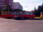 В Волжском иномарка протаранила "трамвай"
