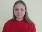 Жители Волжского переживают за судьбу 12-летней сироты
