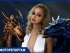 Мать драконов, волжская версия: Ксения Стародумова поздравляет с Новым годом читателей (18+) 