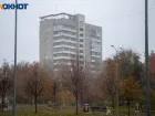 Волжский задыхается от гари и тонет в тумане