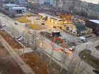 Пешеход попал под колеса авто в Волжском: видео