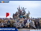 Сотни реконструкторов, каскадеры и десятки боевых машин воссоздали ожесточенные бои «За Сталинград»