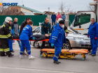 Пенсионерку госпитализировали после страшной аварии в Волжском