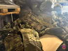 В зону СВО из Волжского отправили 13 500 единиц конфискованной одежды