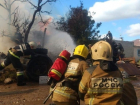 Три хозпостройки и баня сгорели за сутки в Волгоградской области