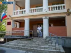 Издевалась над ребенком вместе с сожителем: 14 лет на двоих получили мучители из Волгограда