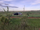 Водитель скончался, пассажиры госпитализированы: под Волгоградом машина опрокинулась в кювет