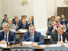 Будут ли проблемы демографии решать за счет мигрантов? Бочаров выступил о проблеме рождаемости в Волгоградской области