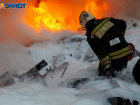 В Волжском ночью выгорел магазин на Пушкина: подробности пожара