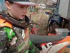 «Никогда не сдавайтесь!»: маленький саратовец приехал в Волжский для участия в мотокроссе