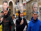 Путин, Бочаров и Воронин "посетили" митинг обманутых дольщиков в Волжском