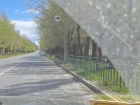 В Волжском водители игнорируют знак «остановка запрещена»