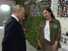 Волжанка представила работу волонтеров Президенту России на форуме «Все для Победы!»