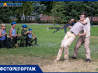 Шашки в руках девчонок и спецназ «Барс» в помощниках: волжские школьники дали боевое выступление в честь 96-летия ВДВ