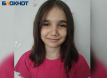 Оказалась не нужна родителям: 9-летняя Самира ищет семью в Волжском